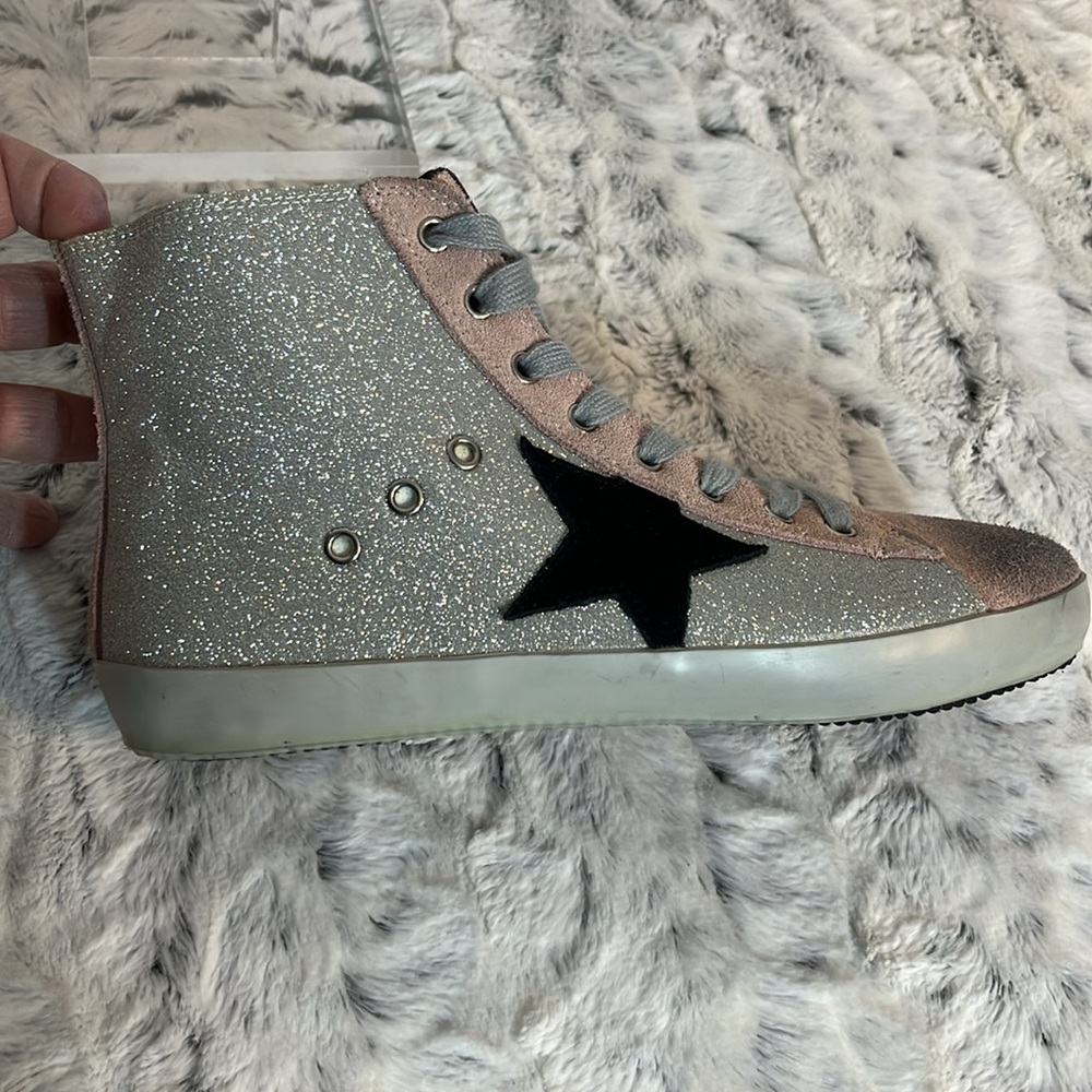 Golden glitter  sneakers - Picture 10 of 16